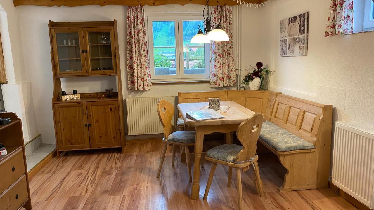 Haus Helli Leilighet Berwang Eksteriør bilde